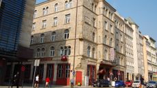 Lothus Hotel