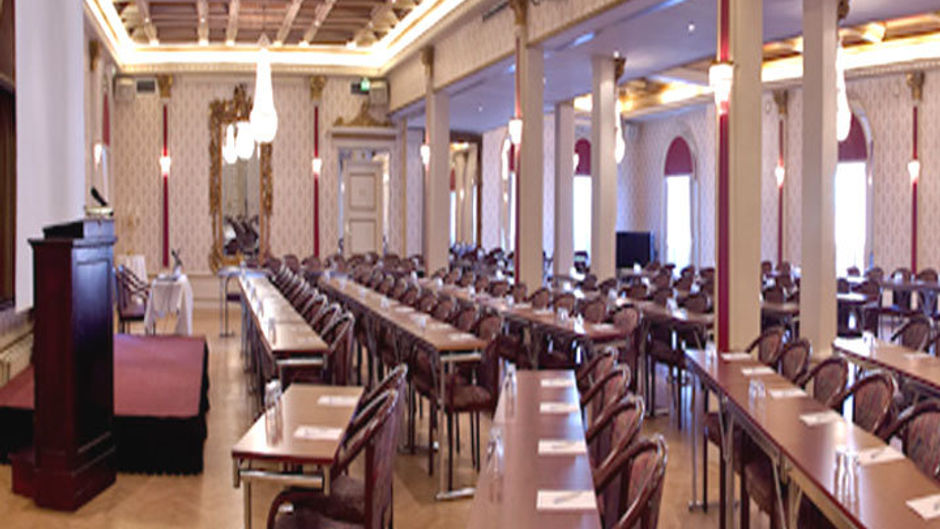 Helnan Phoenix Hotel Meeting