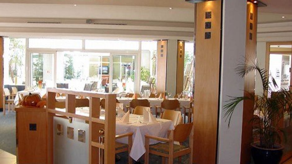 ABACUS Tierpark Hotel Restaurant