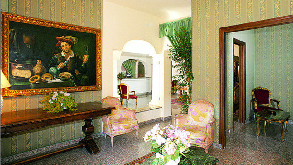 Colonna Palace Hotel Mediterraneo Lobby