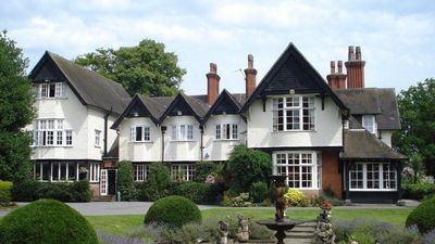 Mere Court Hotel & Conference Centre