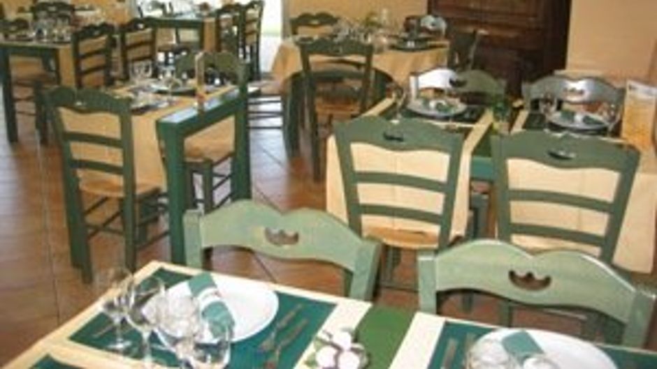 Armony Hotel Restaurant