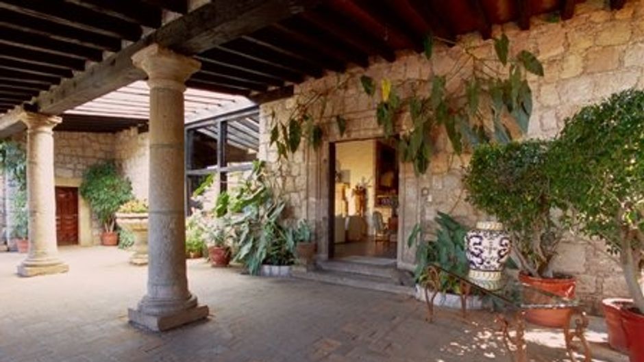 Villa Montana Hotel & Spa Lobby
