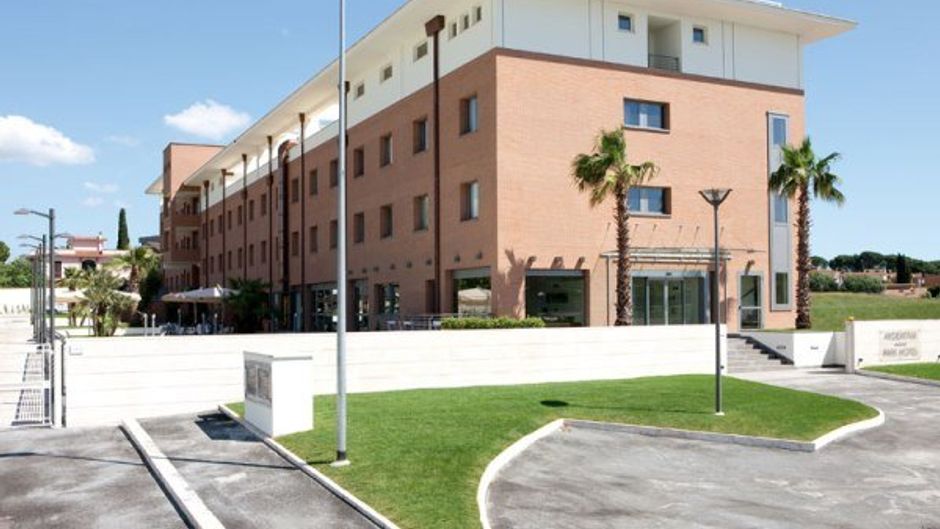 Ardeatina Park Hotel Exterior