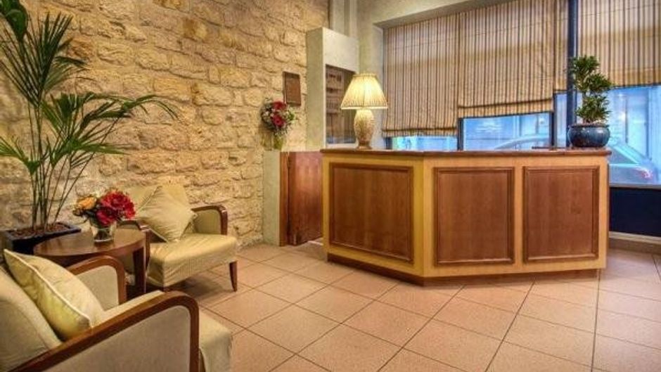 Hotel France Albion Lobby