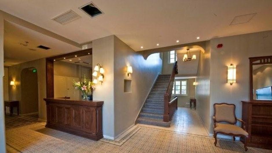 The Colony Hotel Lobby
