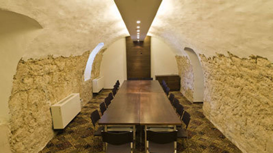 The Colony Hotel Meeting