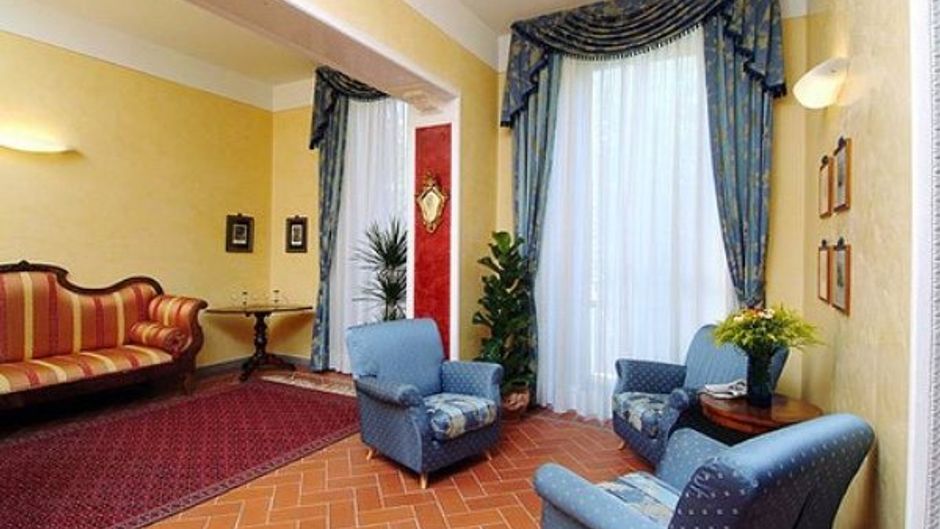 Hotel Caravaggio Lobby