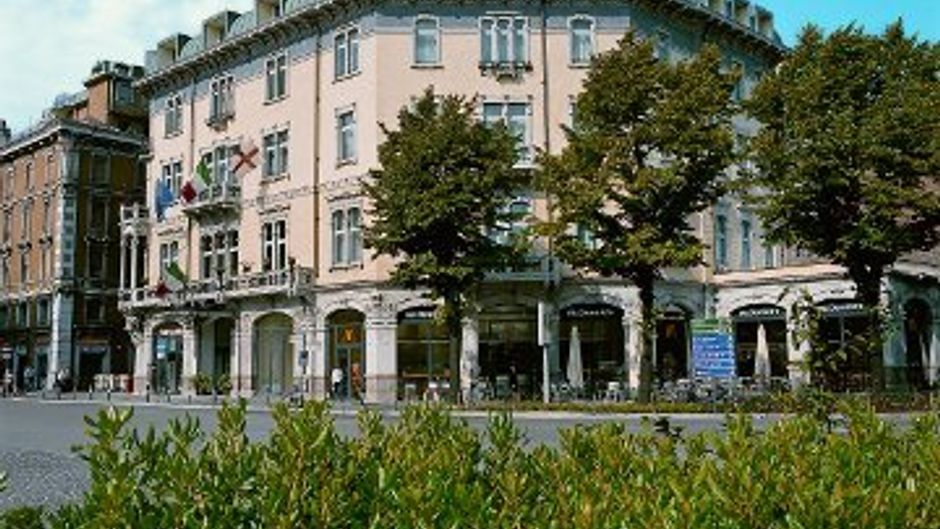 Hotel Grand Central Exterior