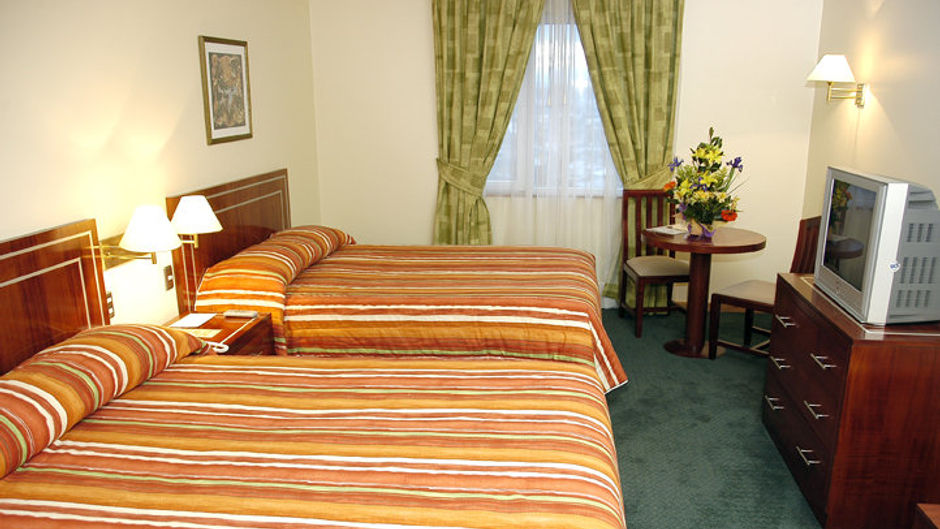 Diego de Almagro Hotel Room
