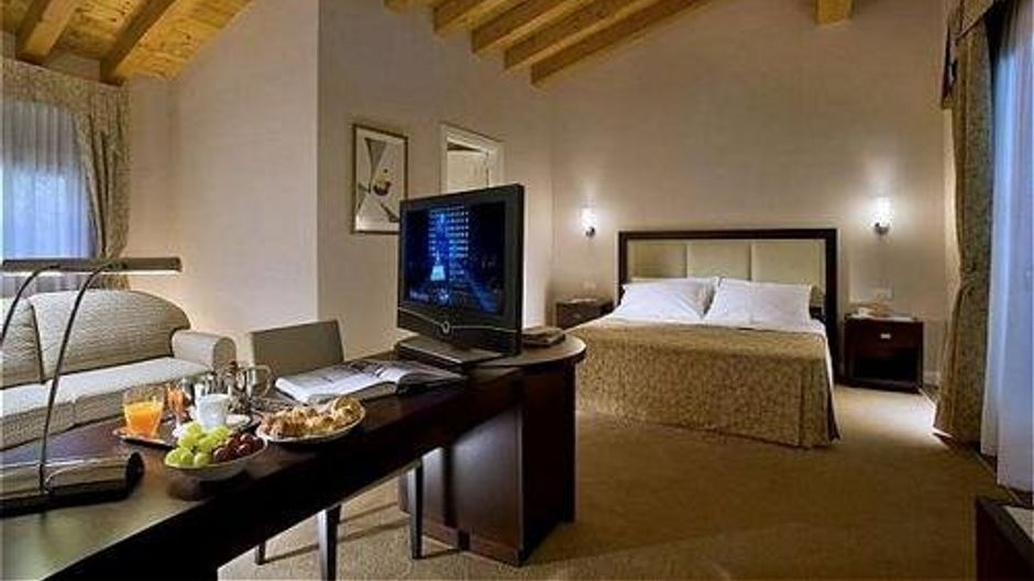 Ca Mura Hotel Room