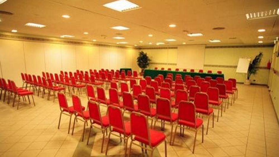 HotelTo Meeting