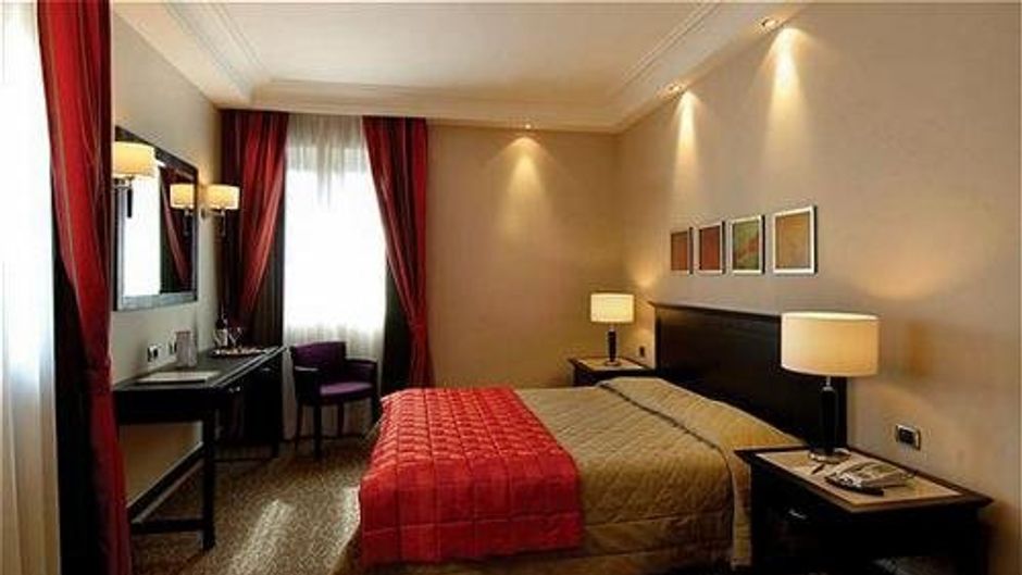 Regina Margherita Hotel Room