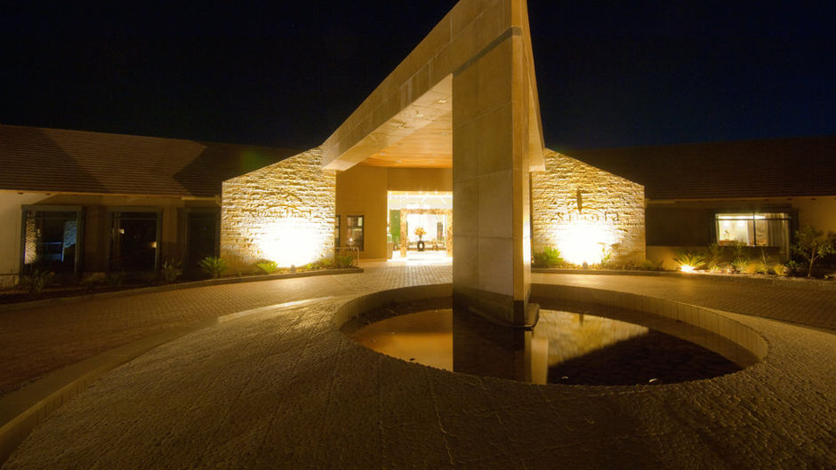 Sirius Lodge Exterior