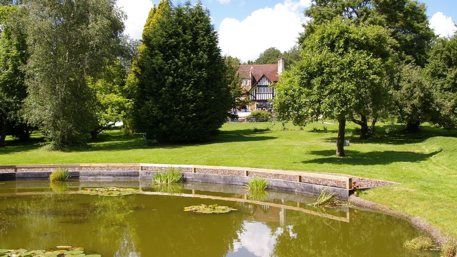 Farnham House Hotel Exterior