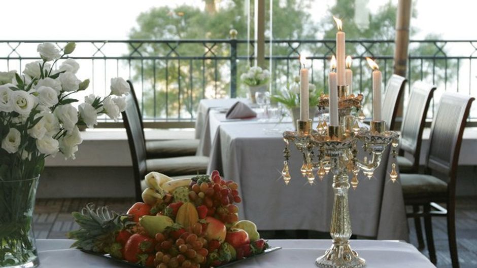 The Seasons Hotel Restaurant