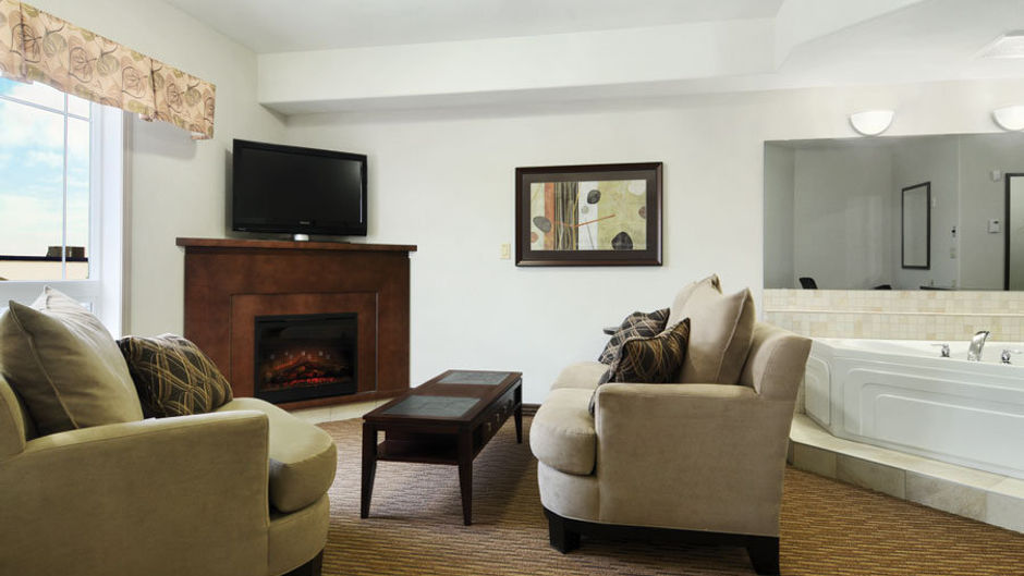 Canalta Weyburn Room