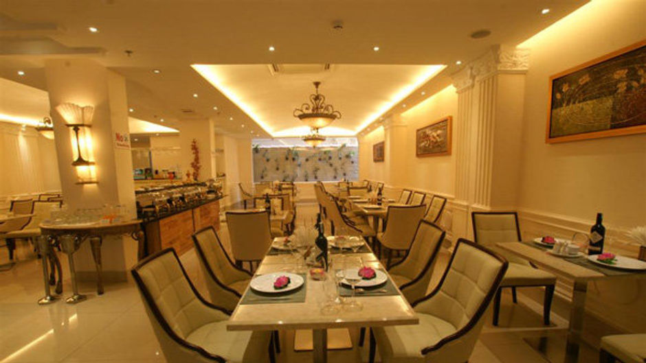 Blue Diamond Hotel Restaurant