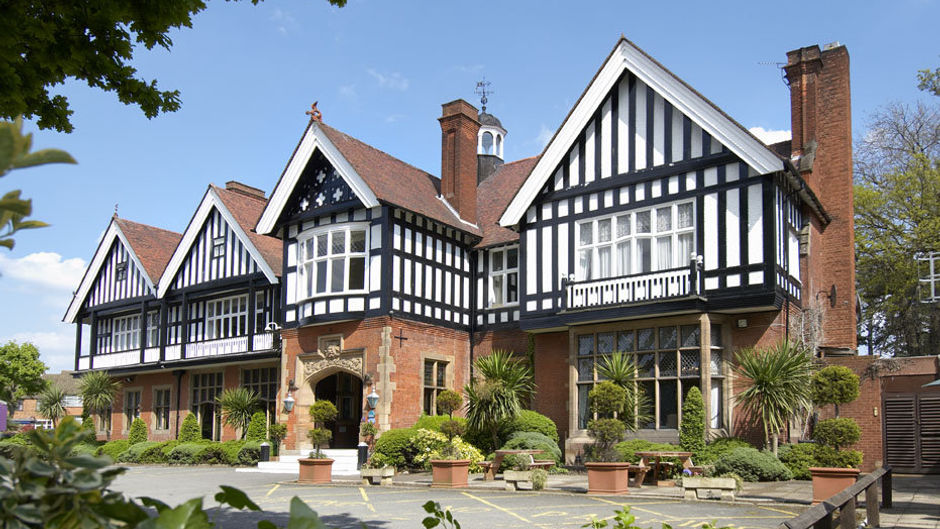 The Iliffe Hotel Exterior