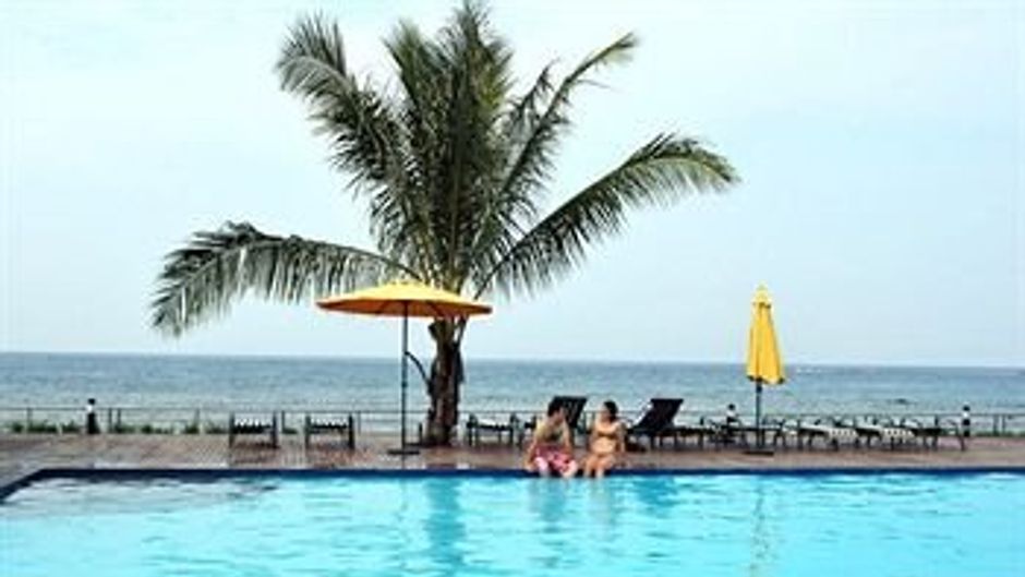 Heritage Park Hotel Pool