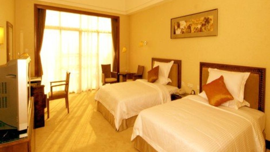 Heshan Country Garden Phoenix Room