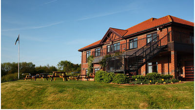 Hunley Hotel & Golf Club