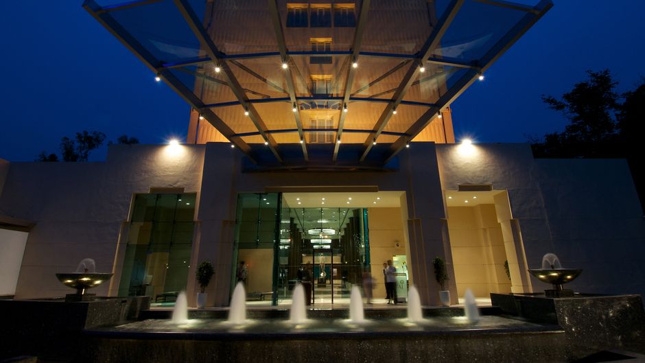 Blue Diamond Exterior