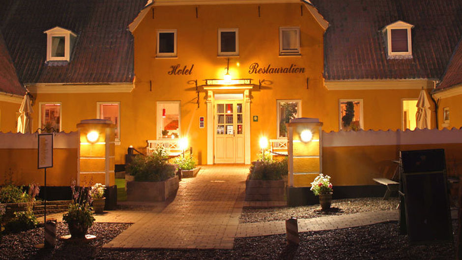 Sanden Bjerggaard Hotel Exterior