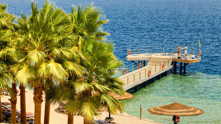 Grand Rotana Resort and Spa Beach