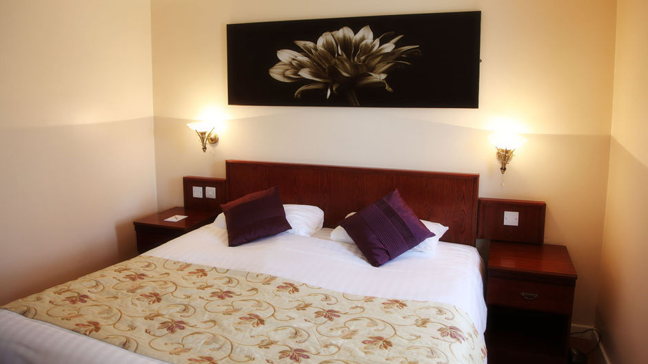 Beaufort Park Hotel Room
