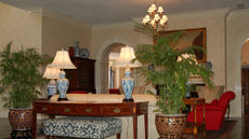 Tidewater Inn