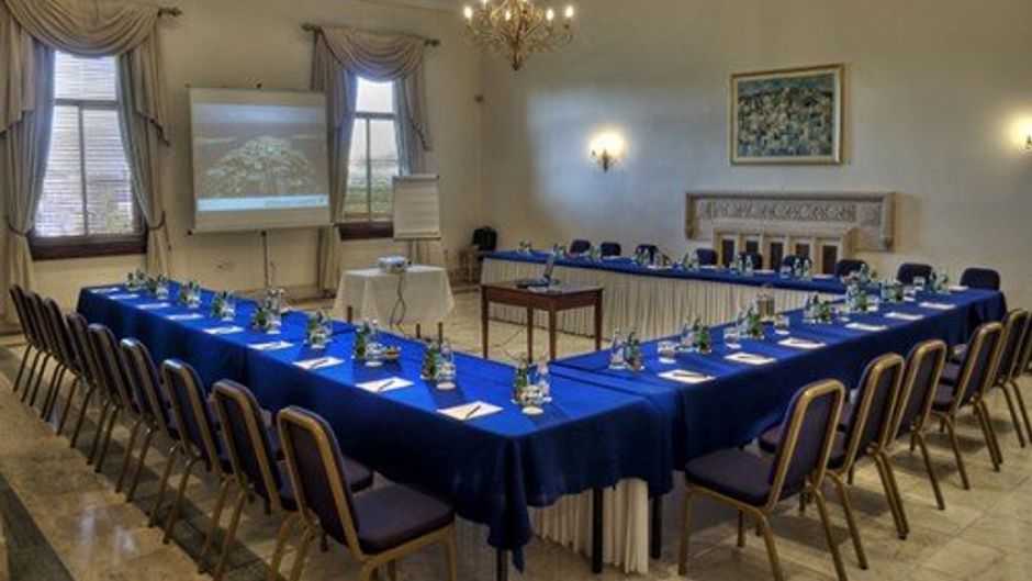 Hotel Phoenicia Malta Meeting