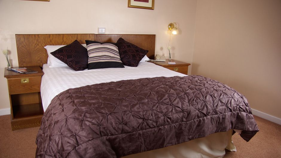 Beaufort Park Hotel Room