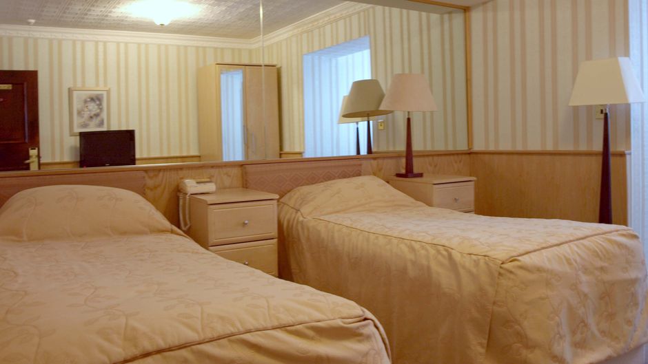 Clifton Park Hotel Room