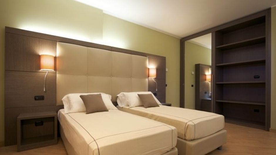 Acca Palace Hotel Room