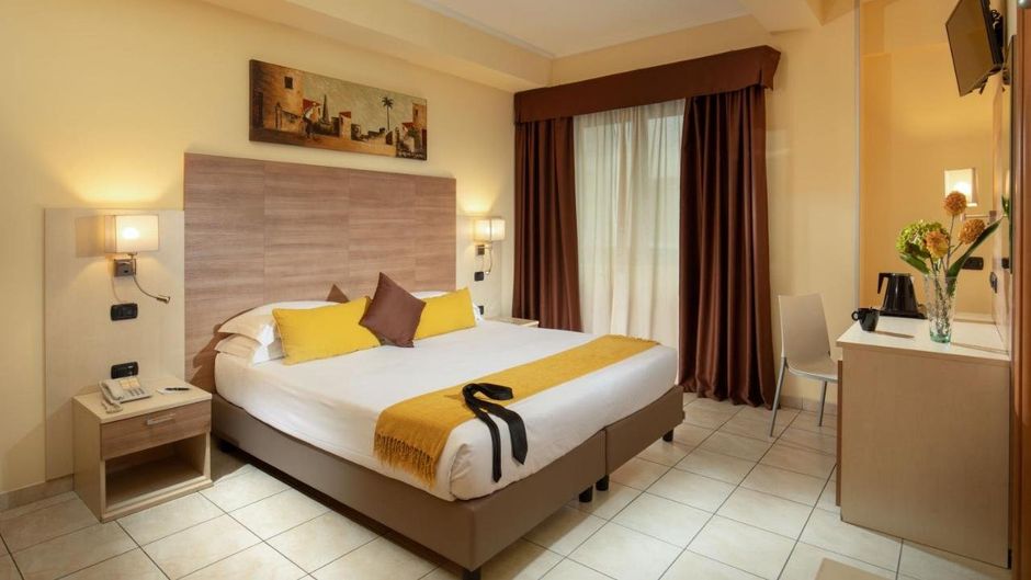 Hotel Domidea Room