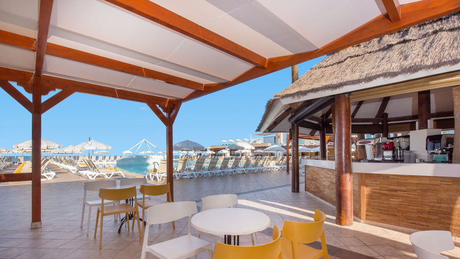 Iberostar Waves Bouganville Playa Pool