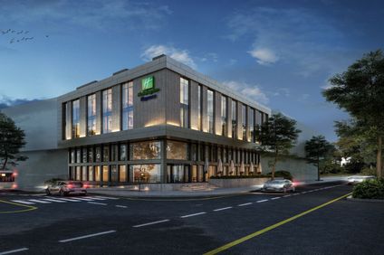 Holiday Inn Exp Airport Arnavu