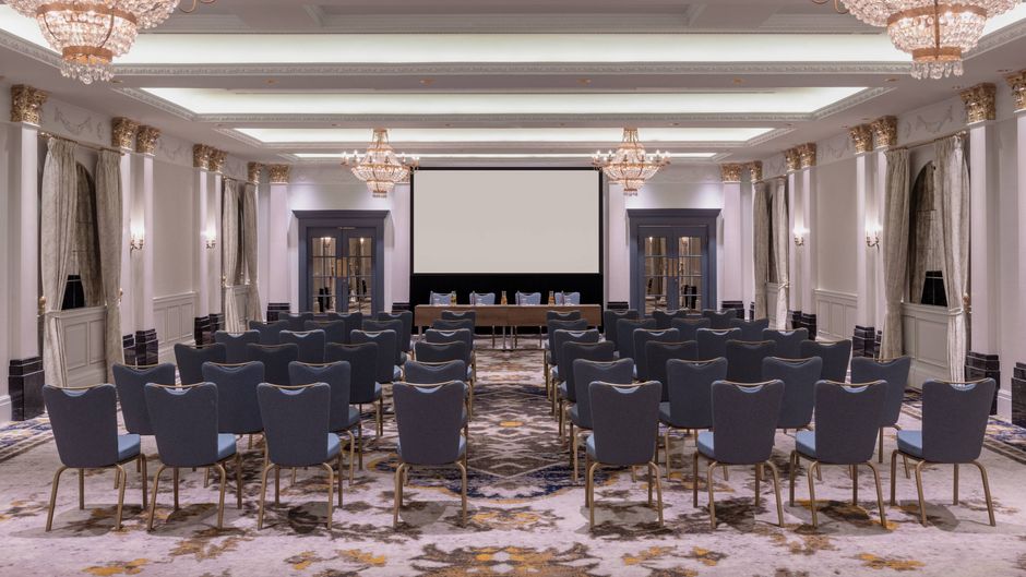Tbilisi Marriott Hotel Meeting