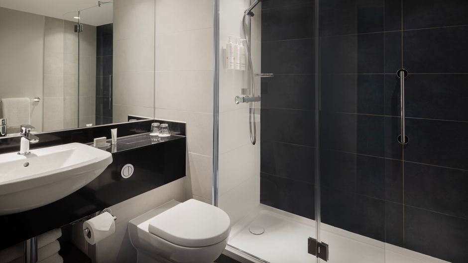 Glasgow Marriott Hotel Room