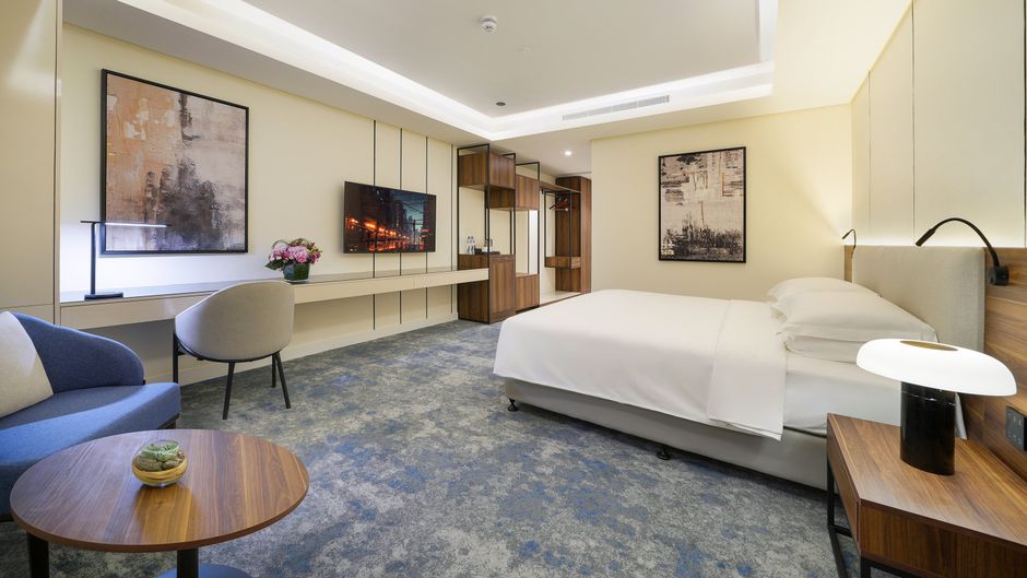 Nova M Hotel-Edge by Rotana Suite