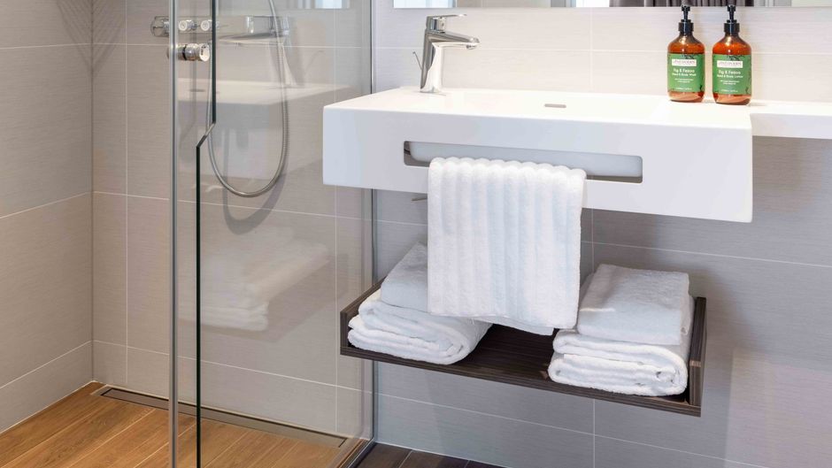 Voco Stockholm - Kista Room