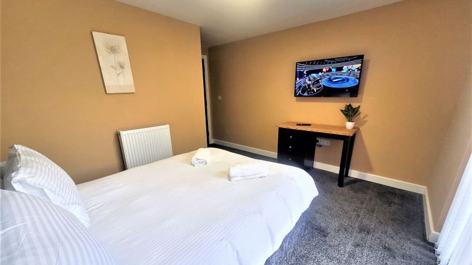 New County Hotel Room