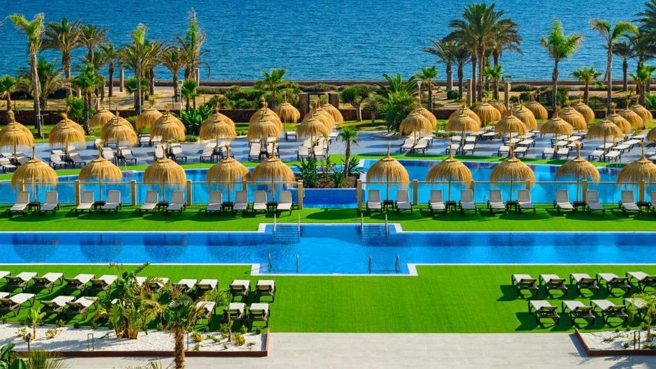 Cabogata Garden Hotel and Spa Pool