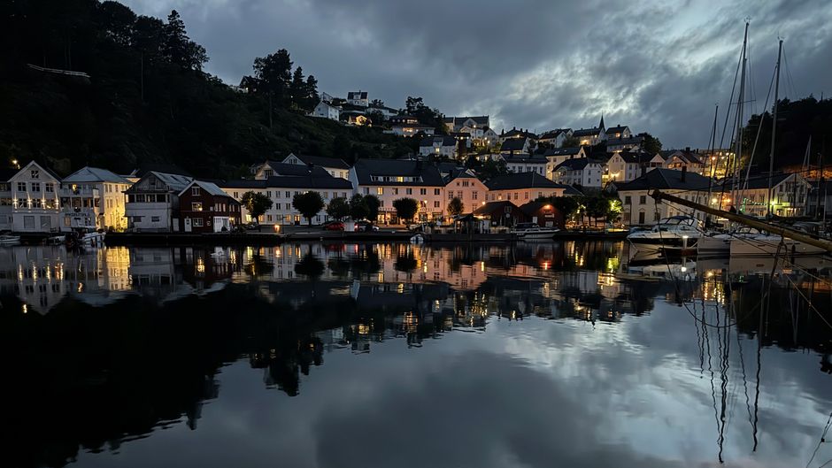Tvedestrand Fjordhotel Exterior
