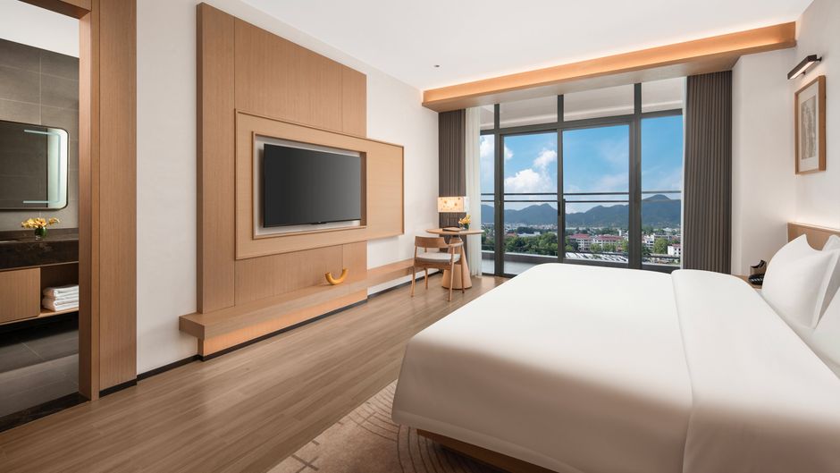 Holiday Inn Orchid Town Room