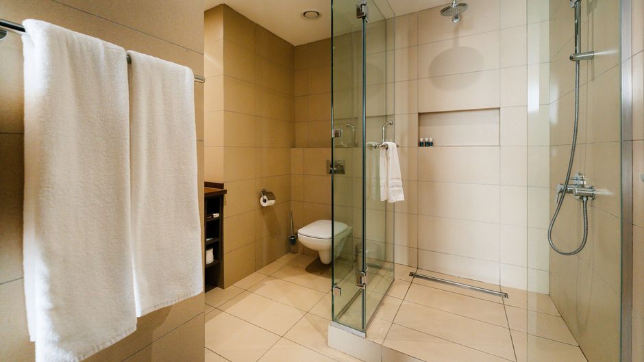 Trademark Suites at Enaki Town Room