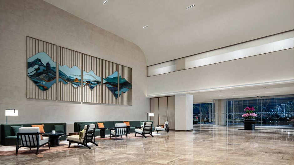 Holiday Inn GCEC Exterior