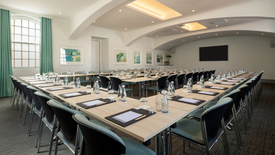 The Marine Hotel Meeting