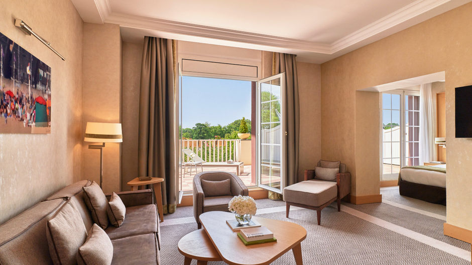 Hotel du Golf Barriere Exterior